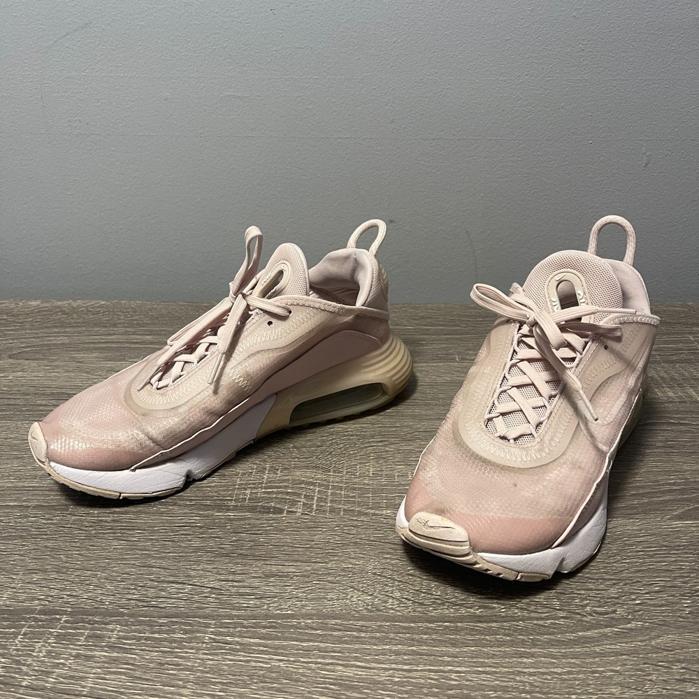 Nike Air Max 2090 Shoes Womens Size 7.5 Barely Rose Athletic Sneakers CT1290-600